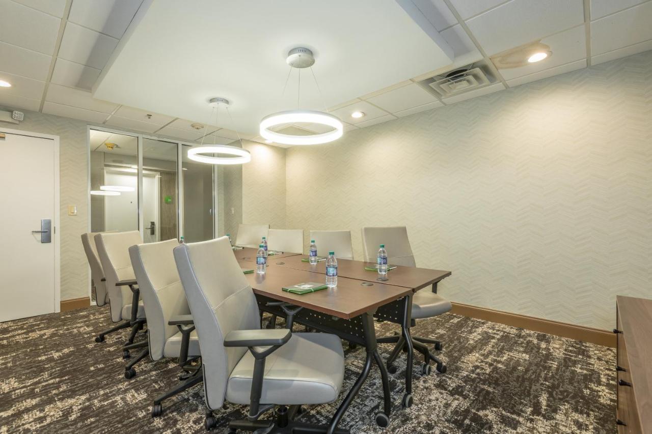 Holiday Inn Hotel And Suites Peachtree City By Ihg Екстер'єр фото