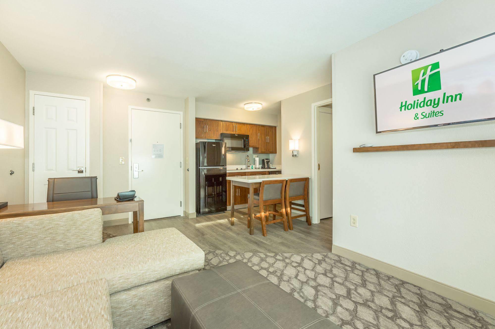 Holiday Inn Hotel And Suites Peachtree City By Ihg Екстер'єр фото