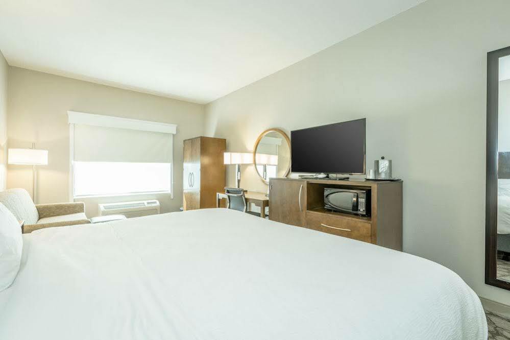 Holiday Inn Hotel And Suites Peachtree City By Ihg Екстер'єр фото